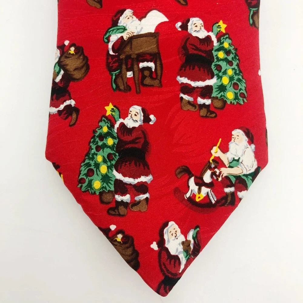 100% Silk Red Santa Christmas Themed Novelty‎ Tie